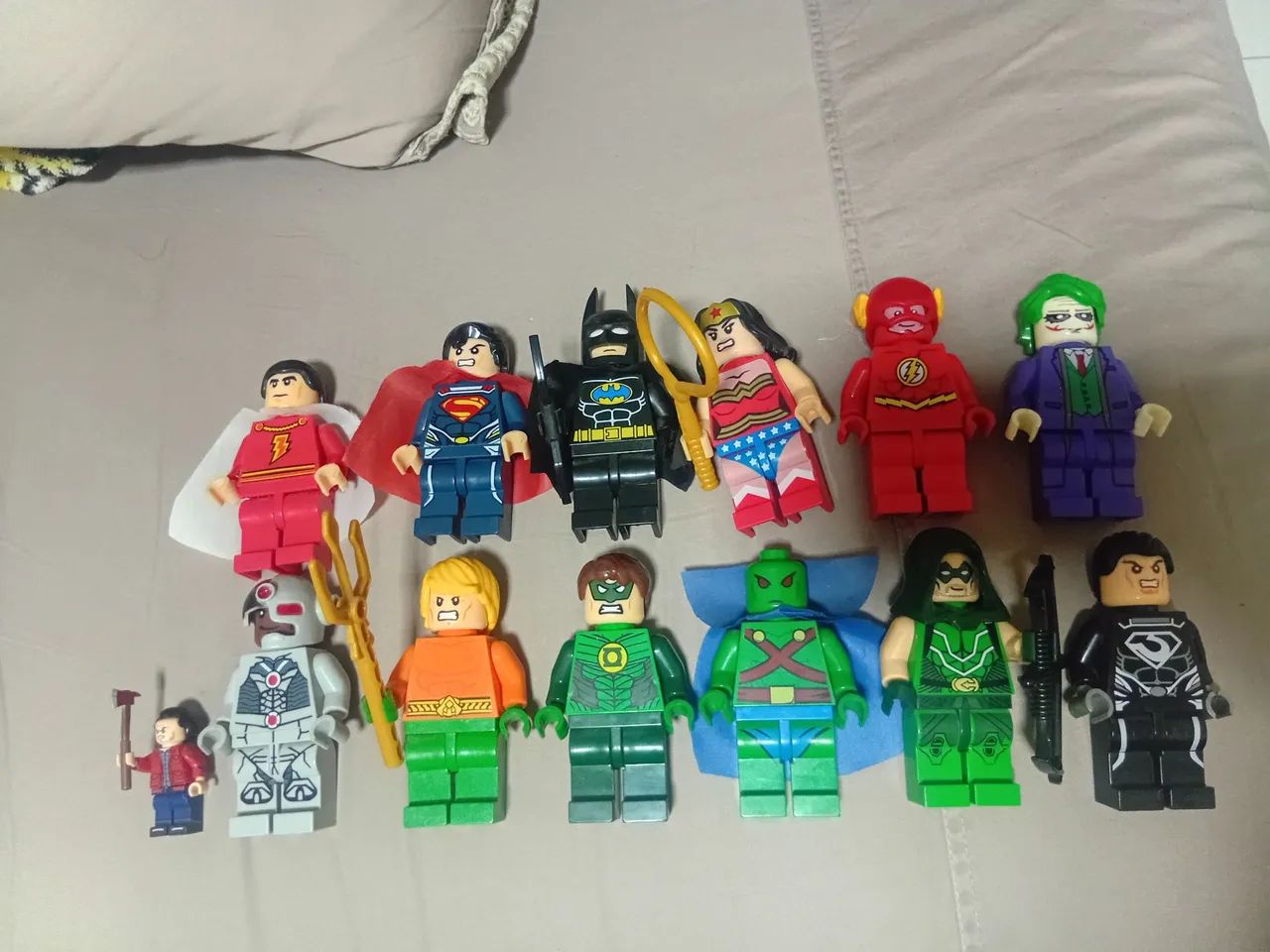 Bonecos Lego Liga da Justiça 