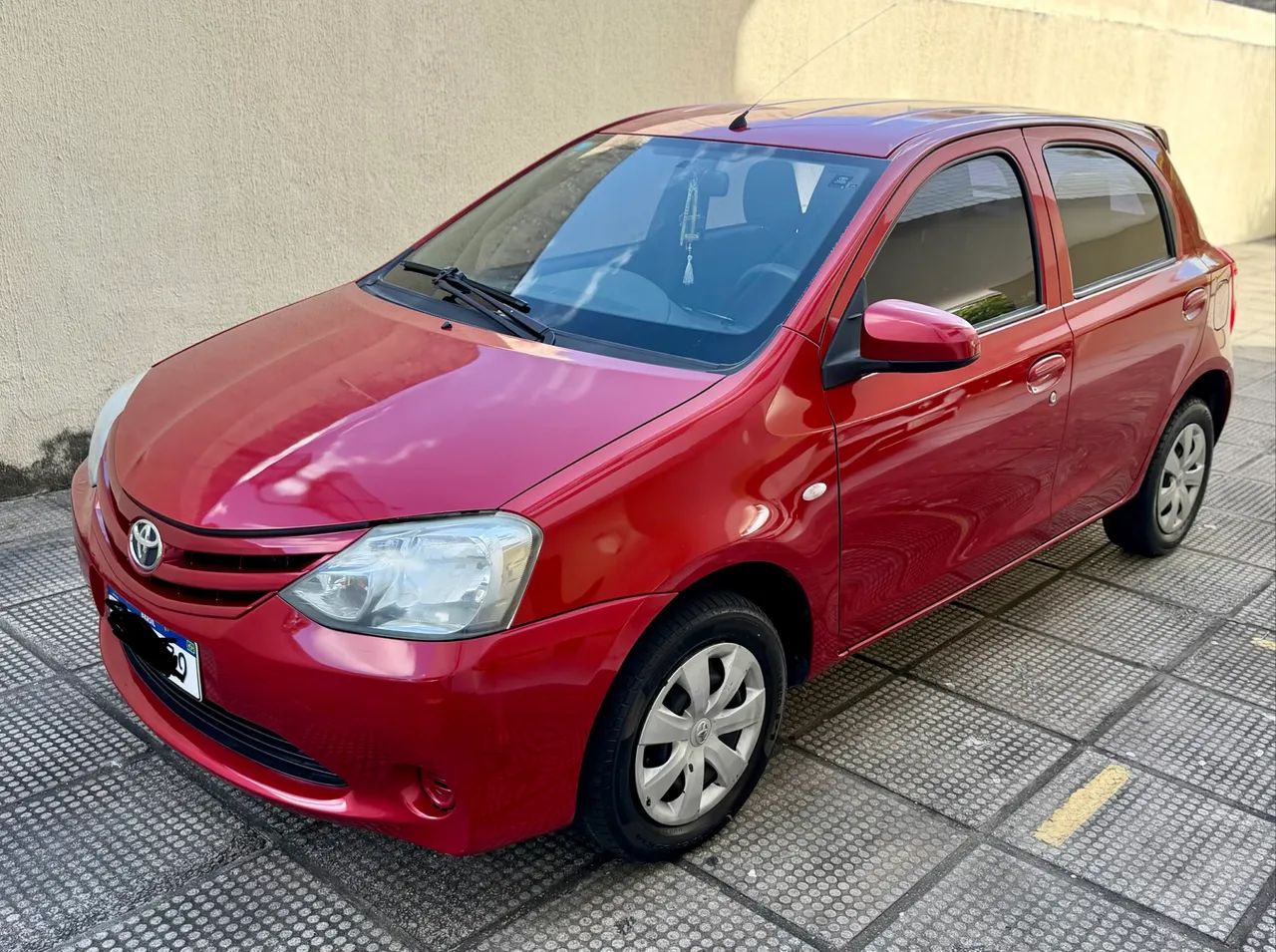 Toyota Etios ETIOS X 1.3 Flex 16V 5p Mec. 2016