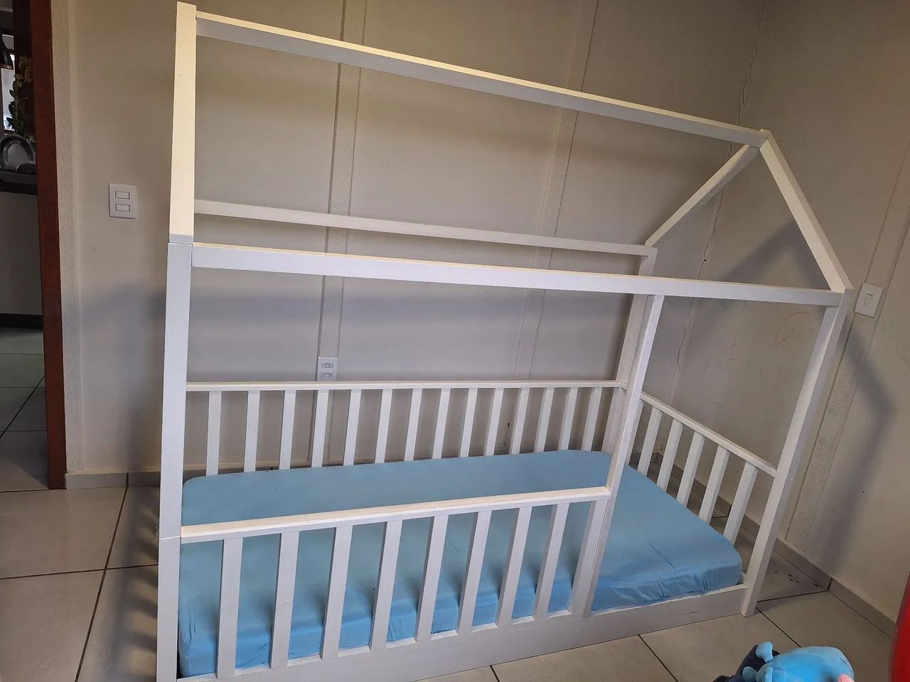 Vendo cama de solteiro montessoria - Foto 3