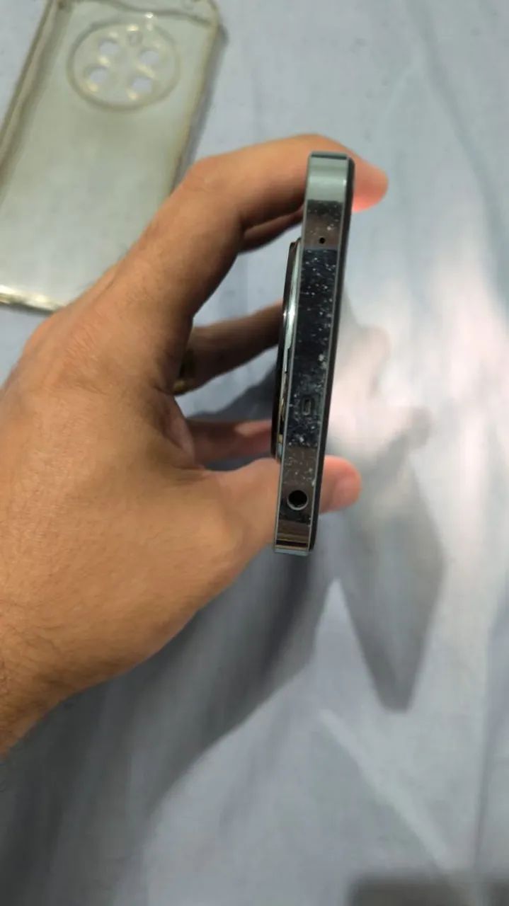 Realme 12 + 5G - Foto 5