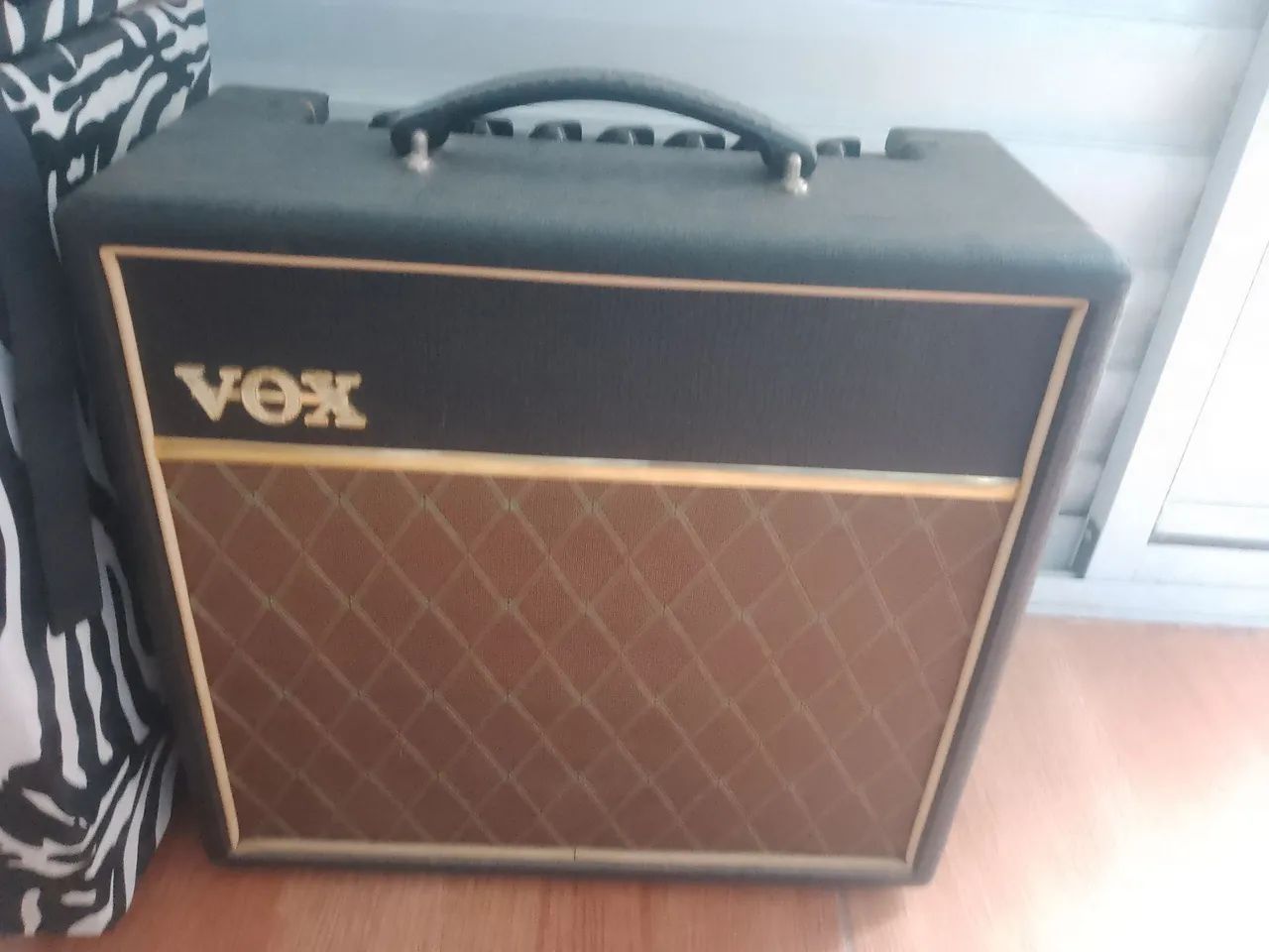 Amplificador VOX  - Foto 2