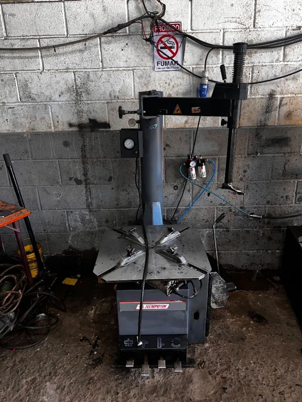 Máquina de Desmontar pneus  - Foto 4