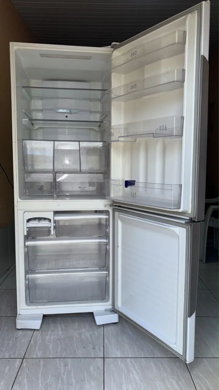 Geladeira Panasonic Inverse  - Foto 2