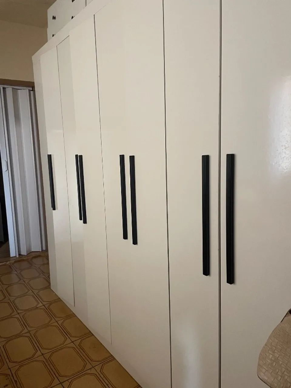 guarda roupa 8 portas - Foto 2
