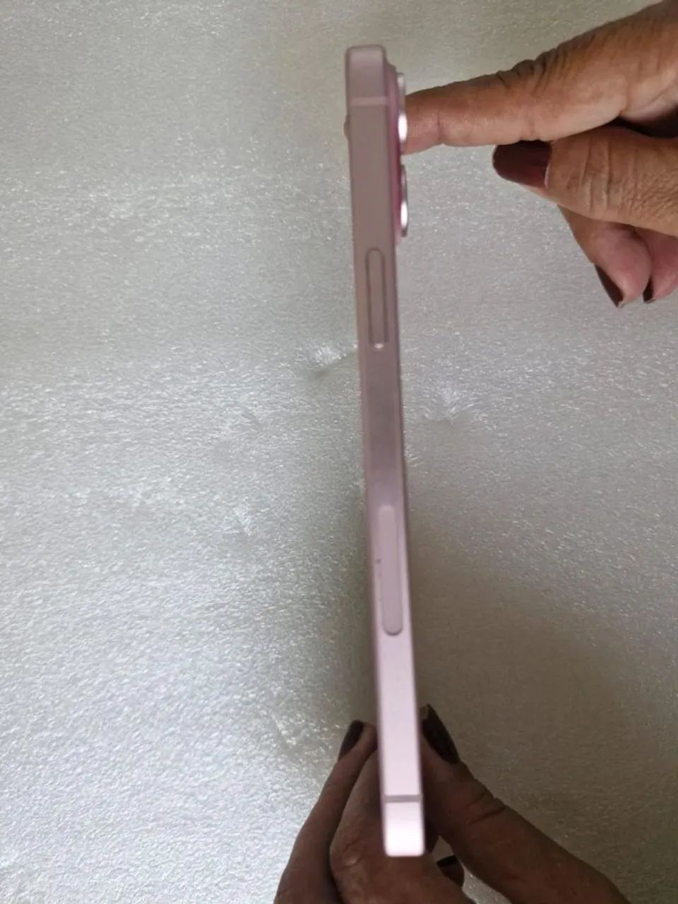 Iphone 15 Plus Rosa - Zero estado de novo - Foto 2