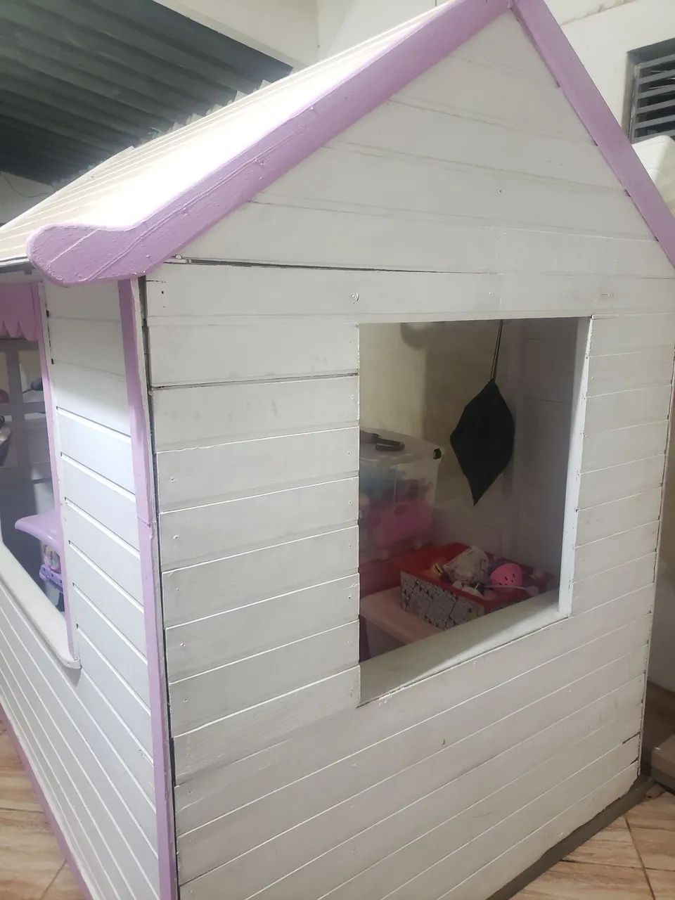 Uma casinha de madeira  - Foto 3