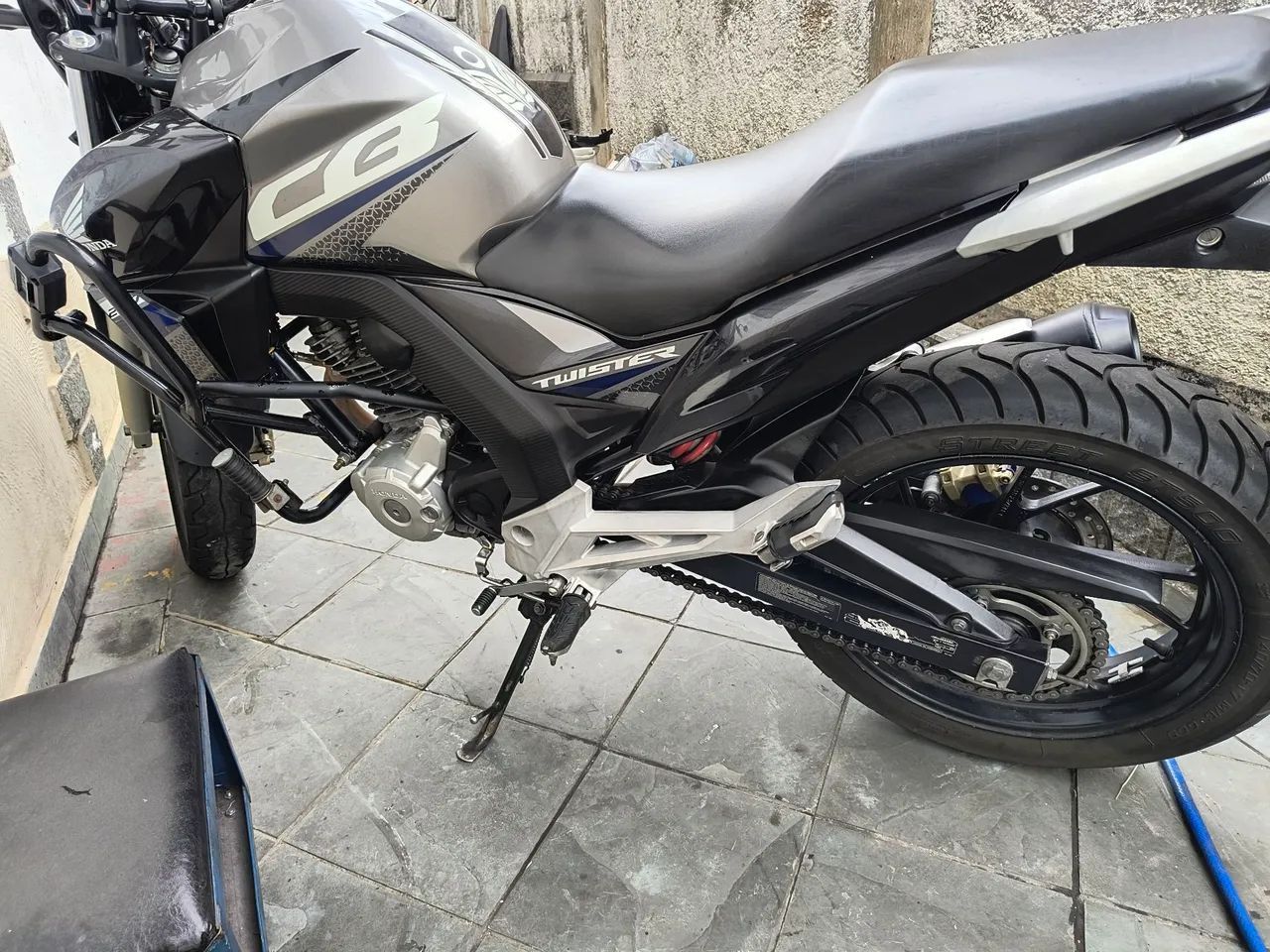 Cb 250f filé  - Foto 3