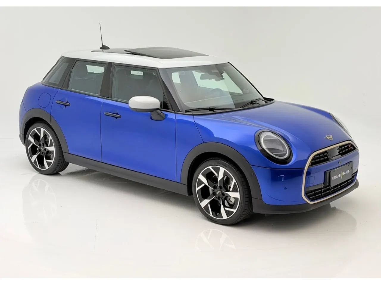 Mini Cooper 2.0 16V Twinpower Gasolina S 2P Steptronic 2026