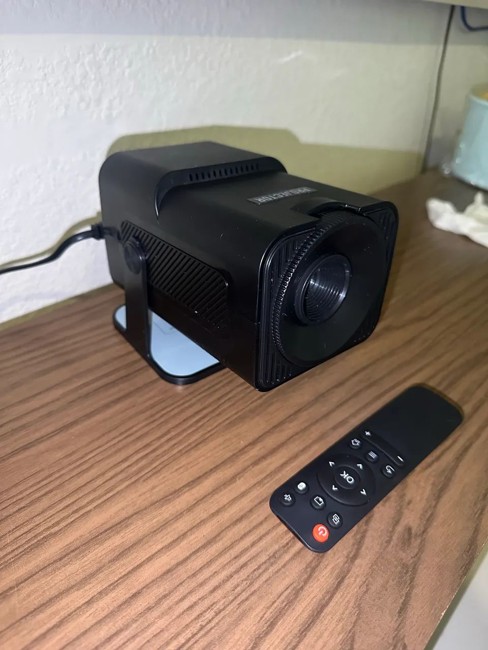 PROJETOR SMART HY320 FULL HD WI-FI  - Foto 2