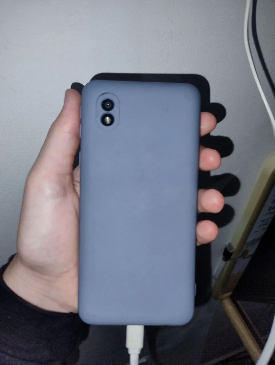 Celular Samsung Galaxy A01 Core em estado perfeito com capa cinza e película 3D nova - Foto 4