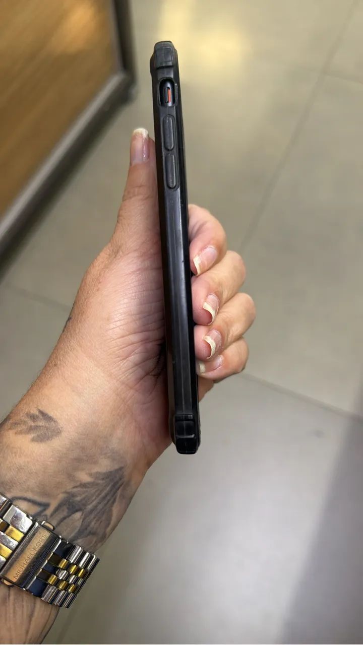 iPhone SE 128 gigas 2 geração. - Foto 3