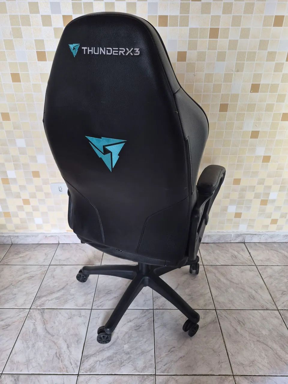 Cadeira Gamer Thunder X3  - Foto 4