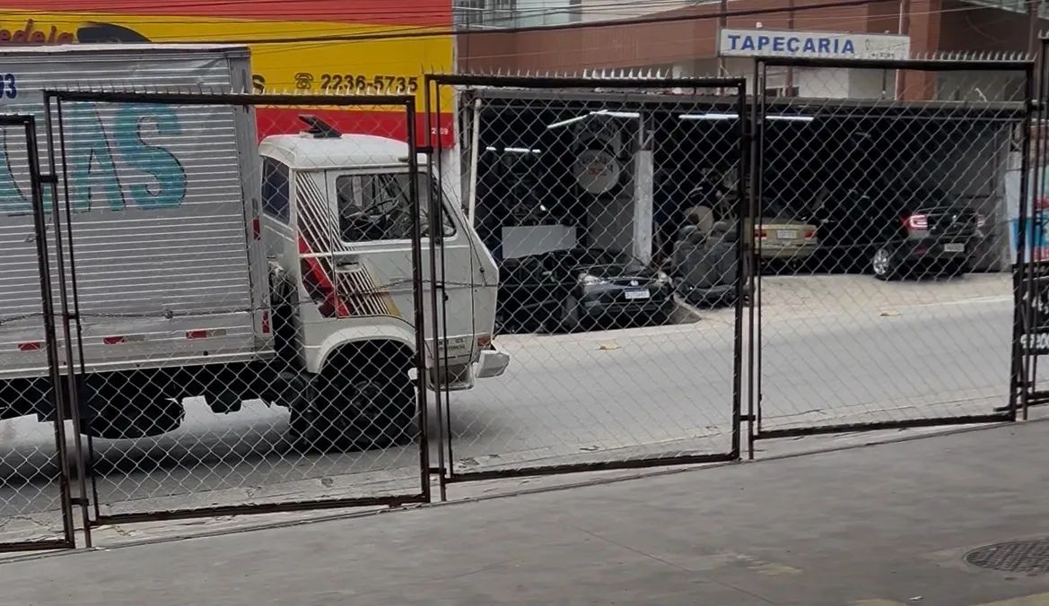 Cercamento móvel para posto de gasolina - Foto 2