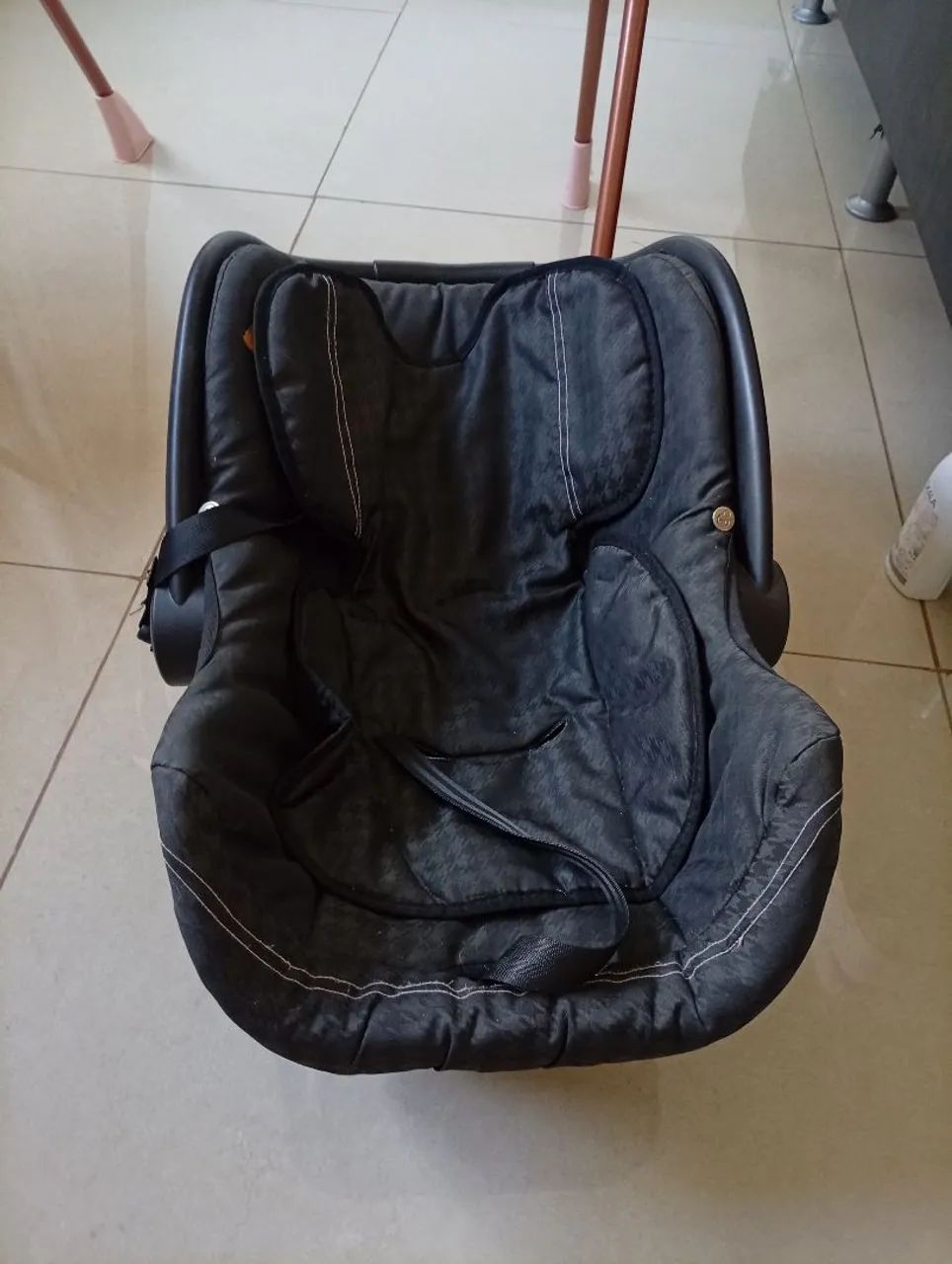 Vende bebê conforto 