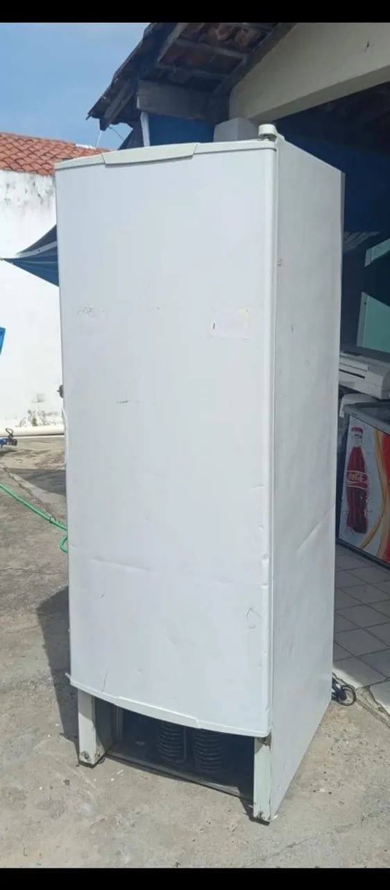 Freezer vertical Gelopar
