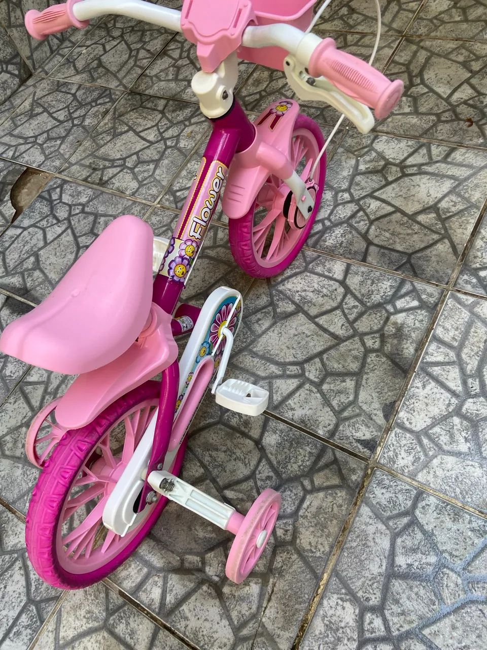 Bicicleta infantil menina 