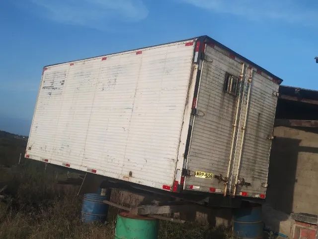 Baú seco para caminhão 3/4
