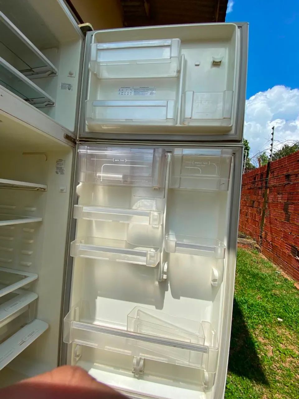 Vendo uma geladeira Electrolux  - Foto 4