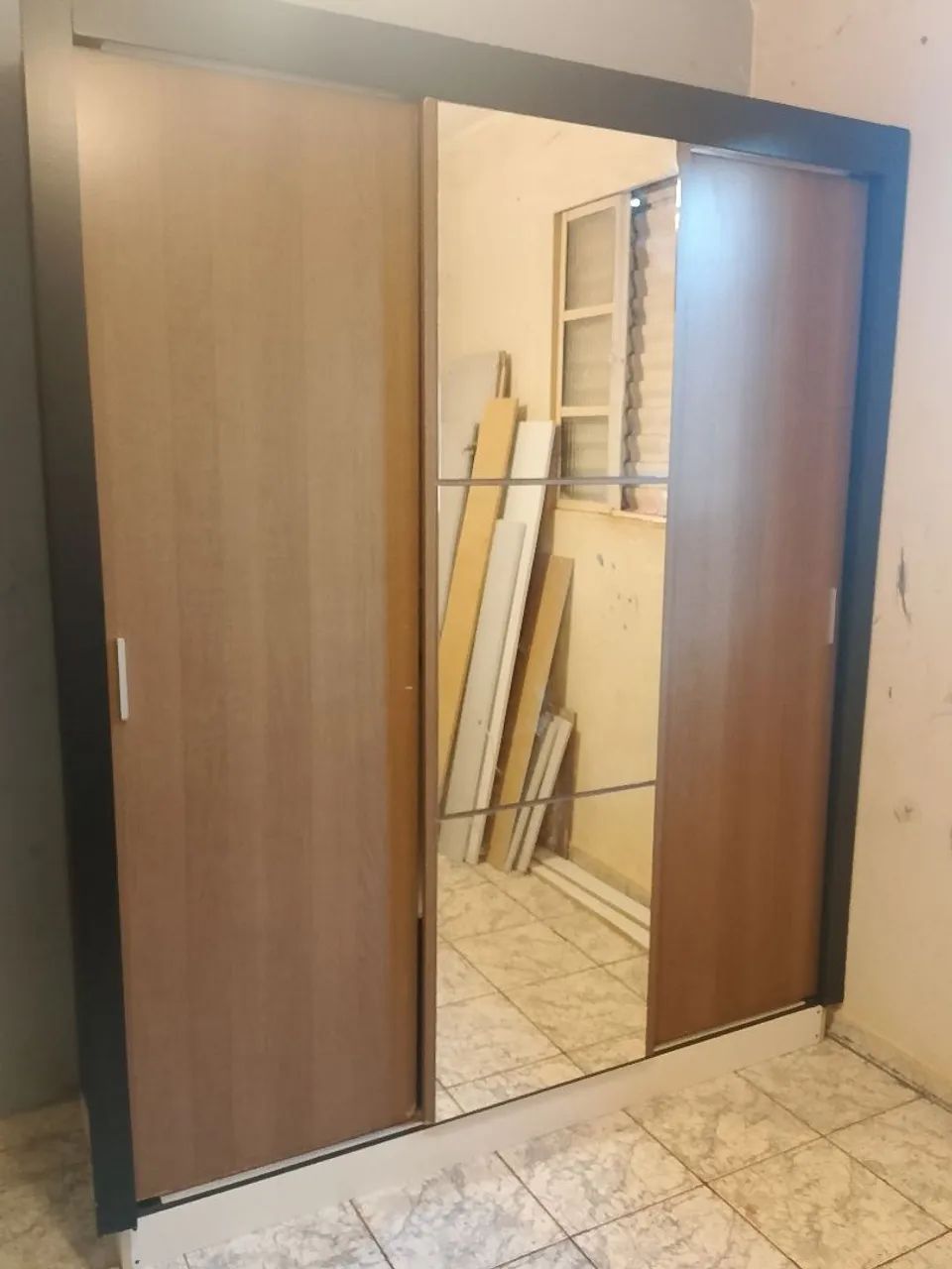 Vendo guarda roupa usado entrega e montagem grátis 