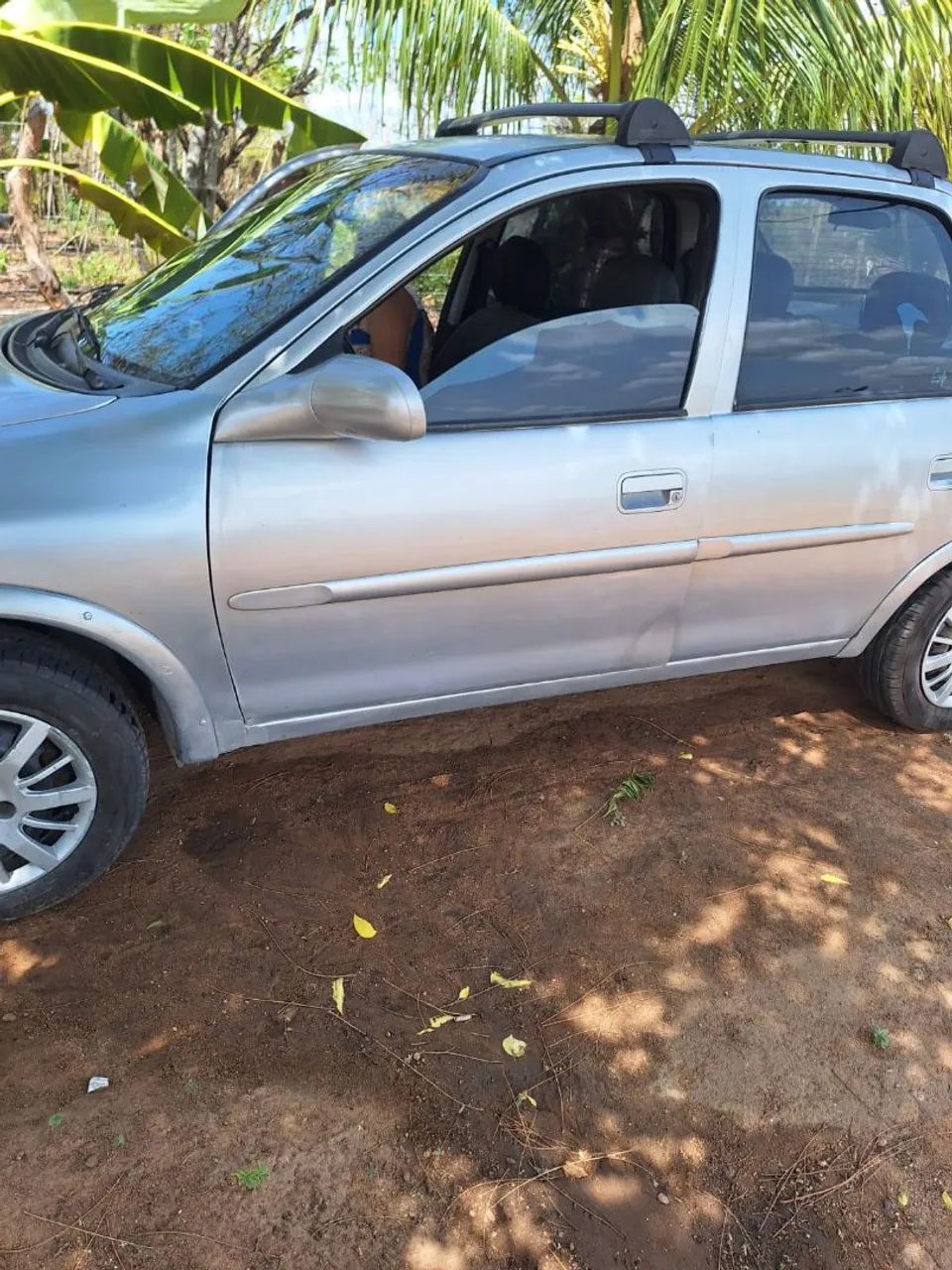 Chevrolet Corsa Sedan Super Milenium 1.0 MPFI 16V 2002