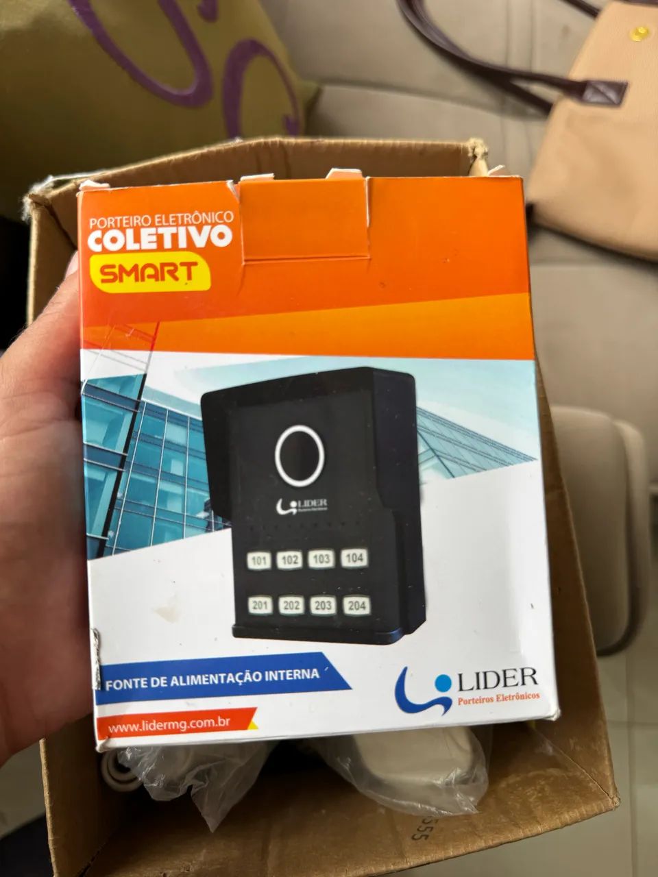 Porteiro eletrônico ( interfone + central)