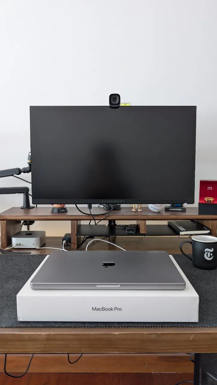 Macbook M1 Max 16", 32GB RAM, 1TB SSD - Foto 3