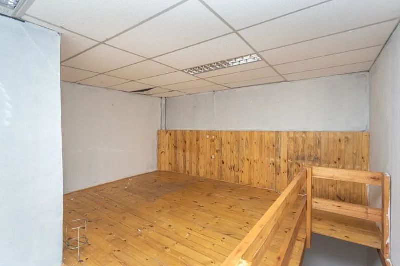 Ponto Comercial/Loja para Aluguel no Bairro Tristeza com 126 m² de Área Útil - Foto 10