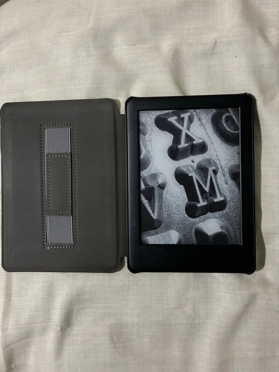 Kindle 10ª Geração 8GB + Capinha  - Foto 3