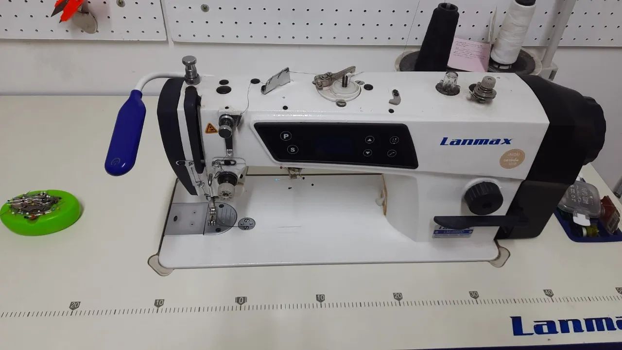 Máquina Reta Lanmax 9980D Direct Drive1 ano de uso 