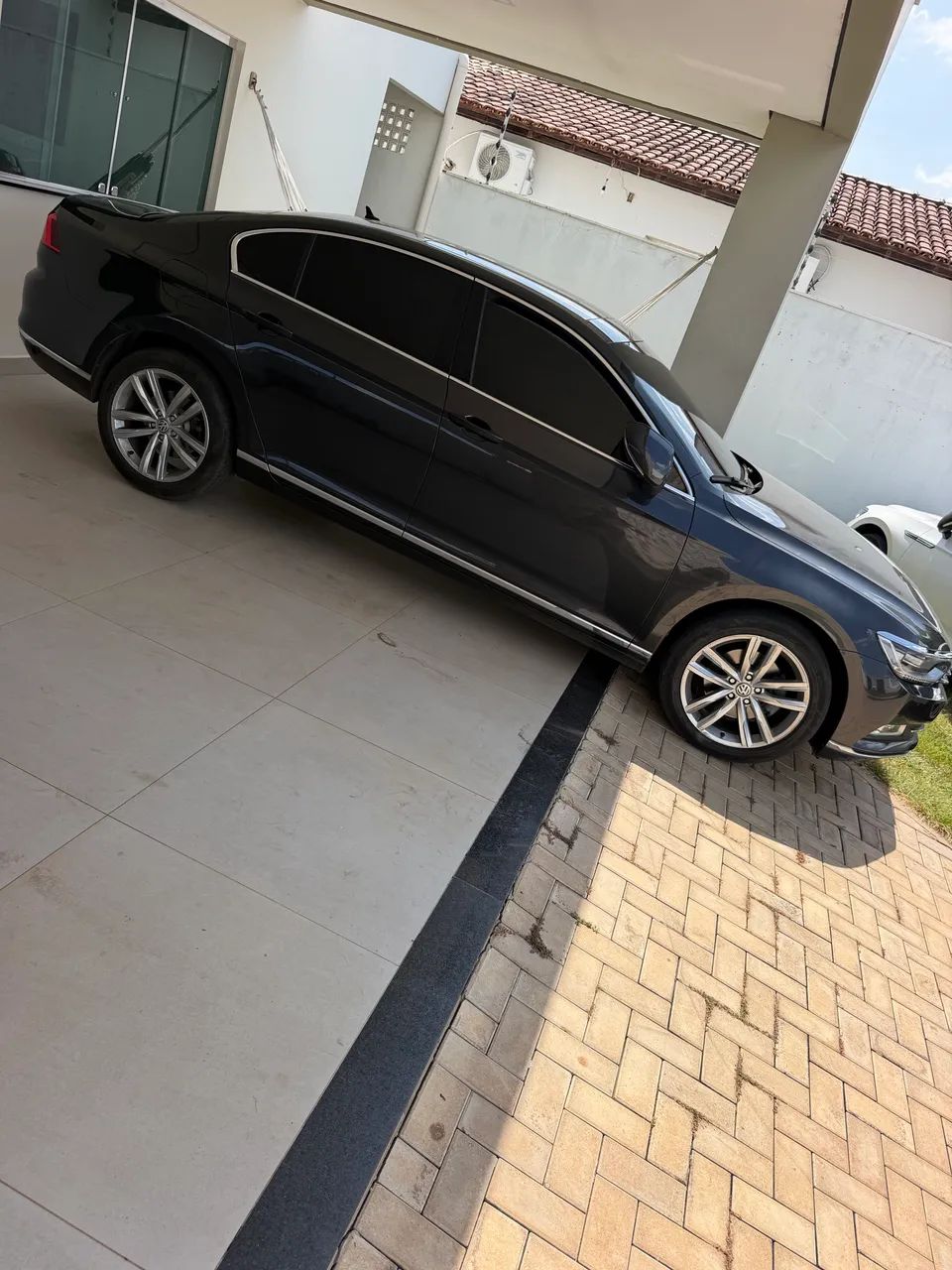 Volkswagen Passat Highline 2.0 TSI 220cv Tip. 2018 - Foto 4