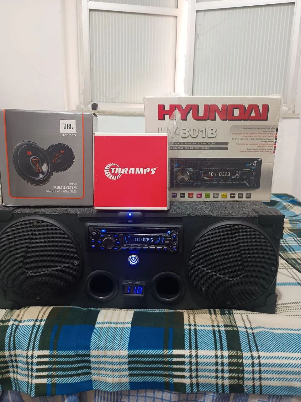 Caixa amplificada 400w