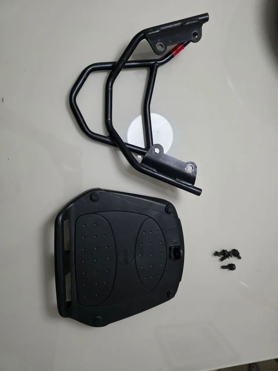 Bauleto givi 45 L com suporte para XTZ 250 - Foto 3
