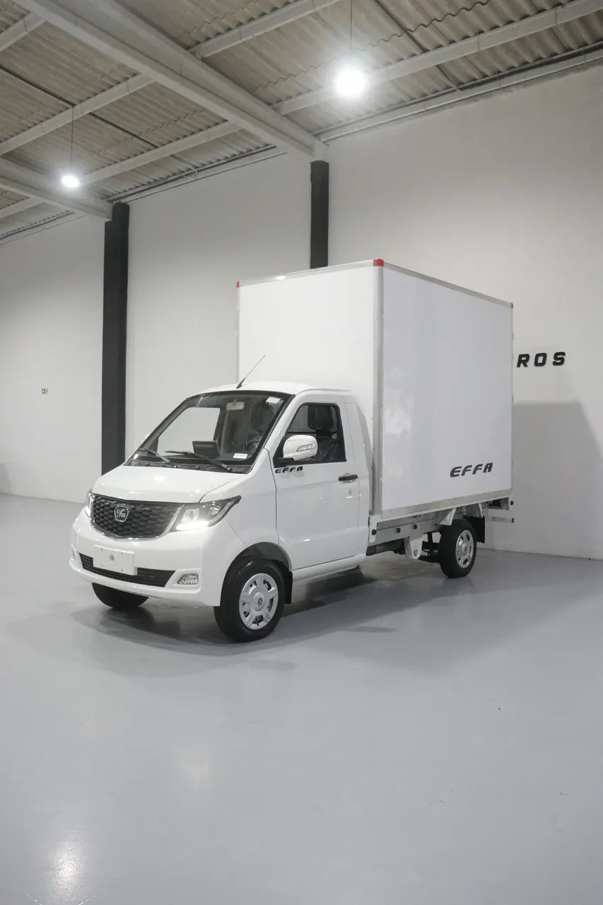 Effa V21 Baú 1.5 16v 2p 2026