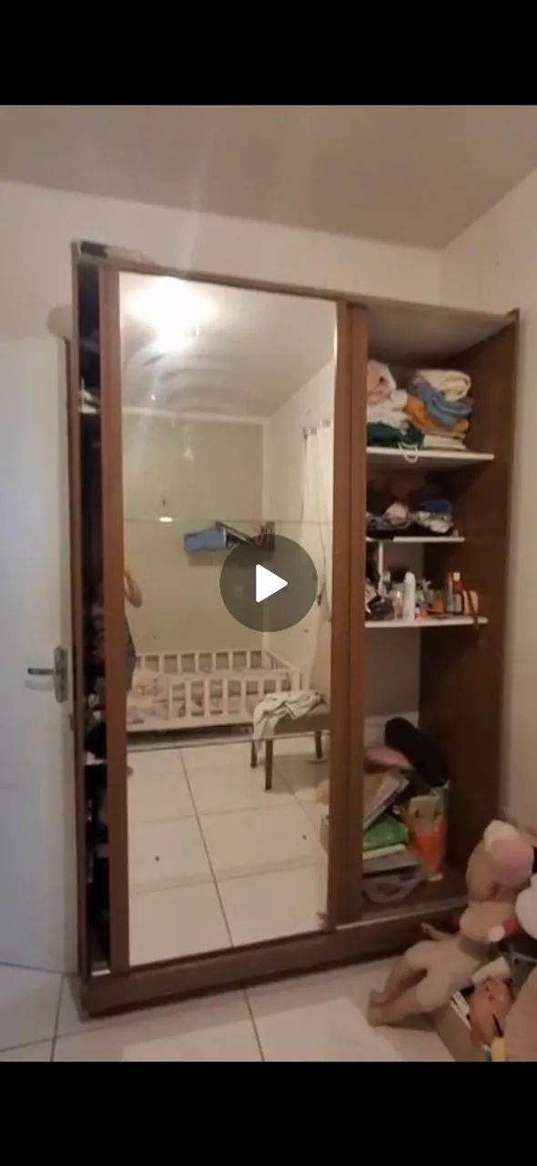 Guarda roupa