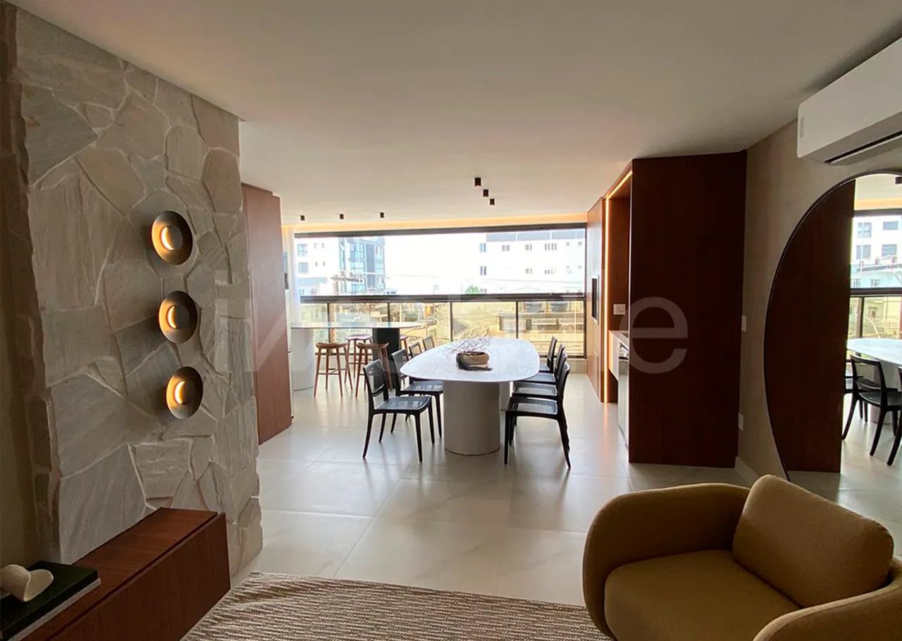 Apartamento no Edifício Surfers Paradise na Praia Brava - Foto 3