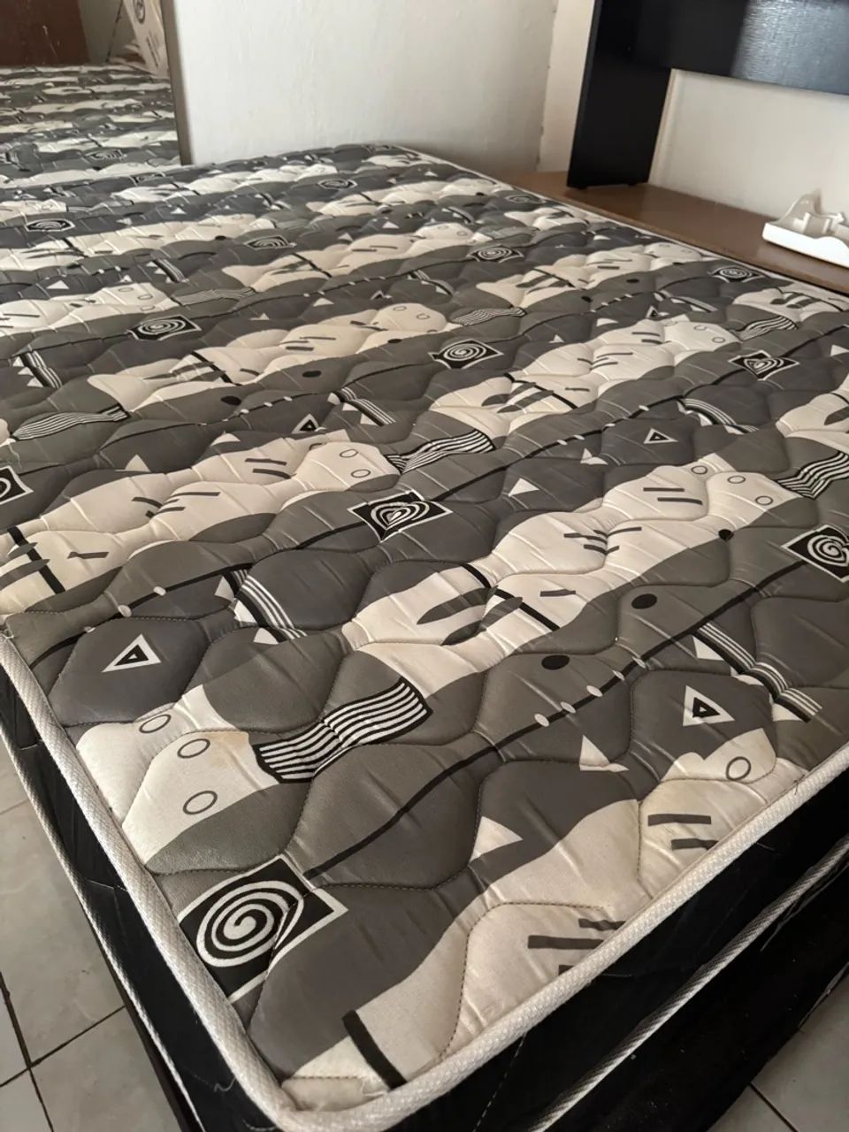 Vendo sofá e cama box - Foto 4