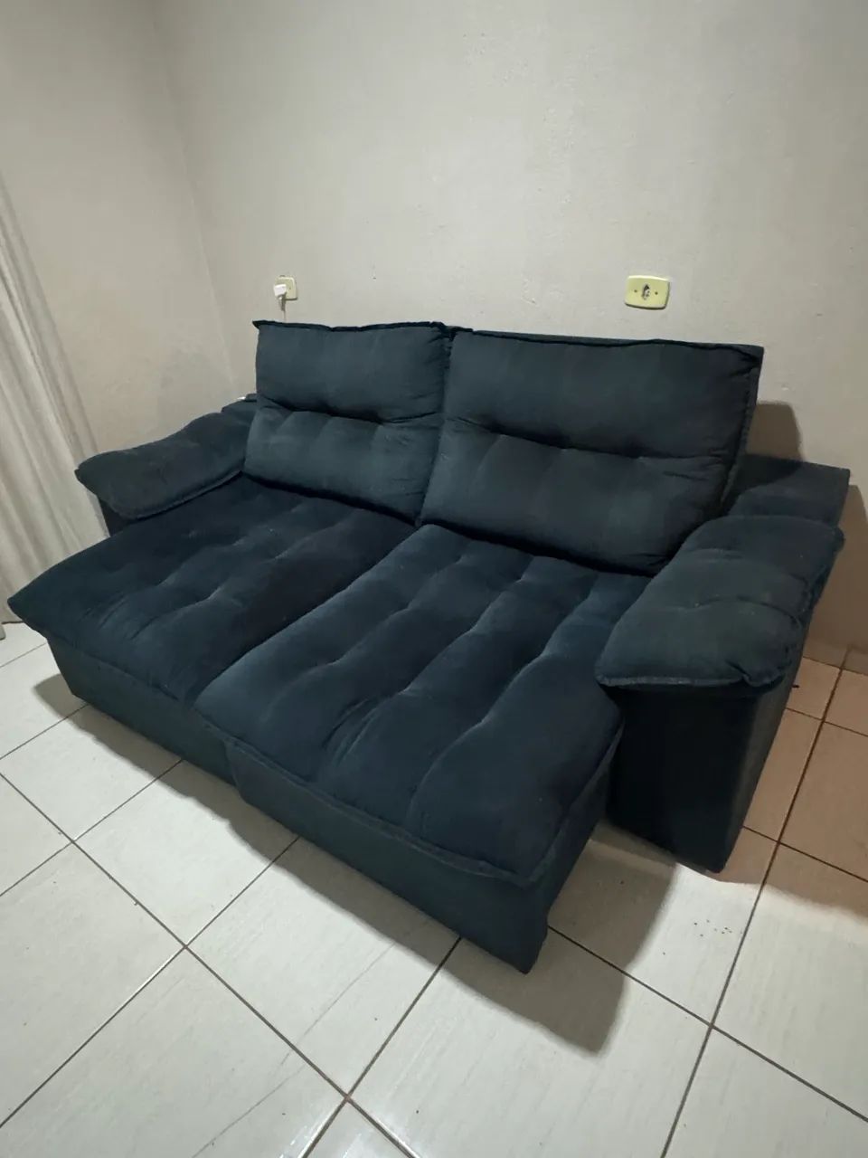Vendo Sofá Retrátil Usado  - Foto 4
