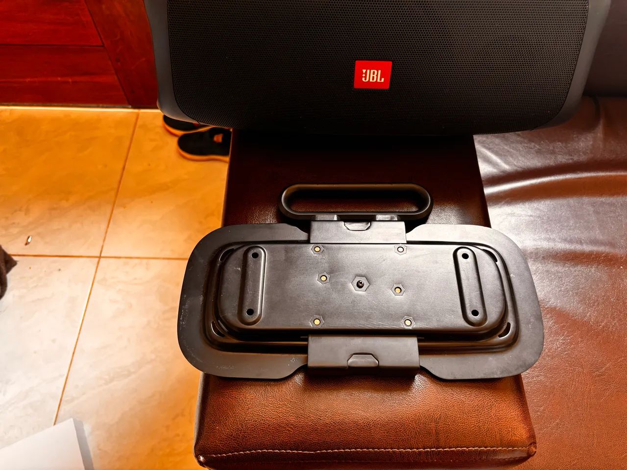 Caixa de som JBL Bass Pro - Foto 3