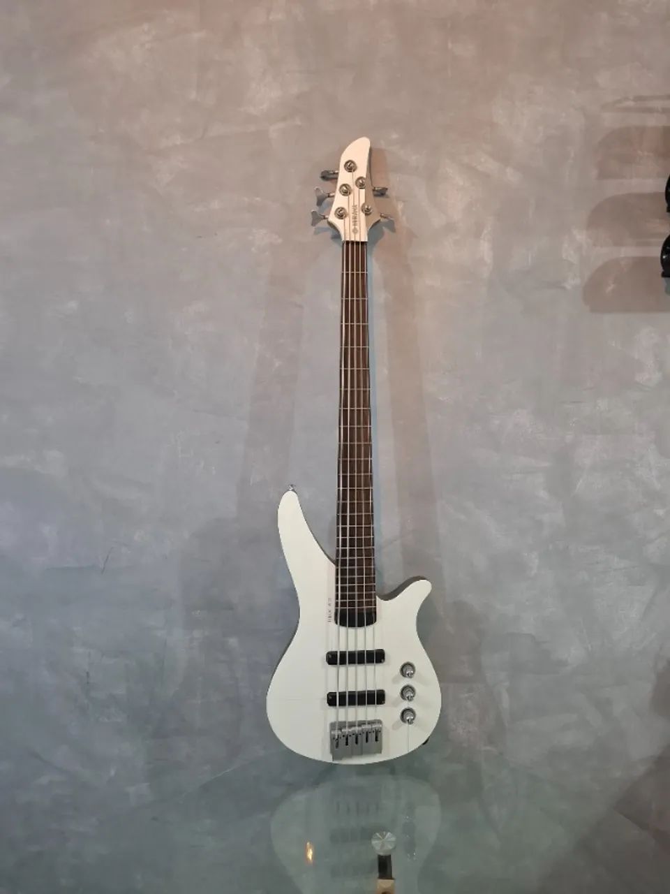 Baixo yamaha RBX A2 5 cordas - Instrumentos musicais - Centro