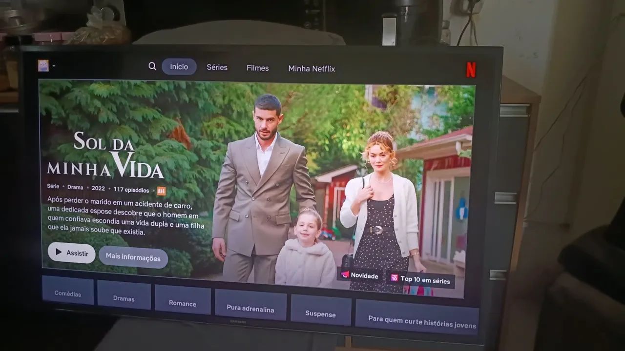 Tv 4k com leds ruins 700  troco em ps3 
