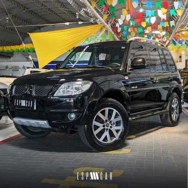Mitsubishi Pajero 2015