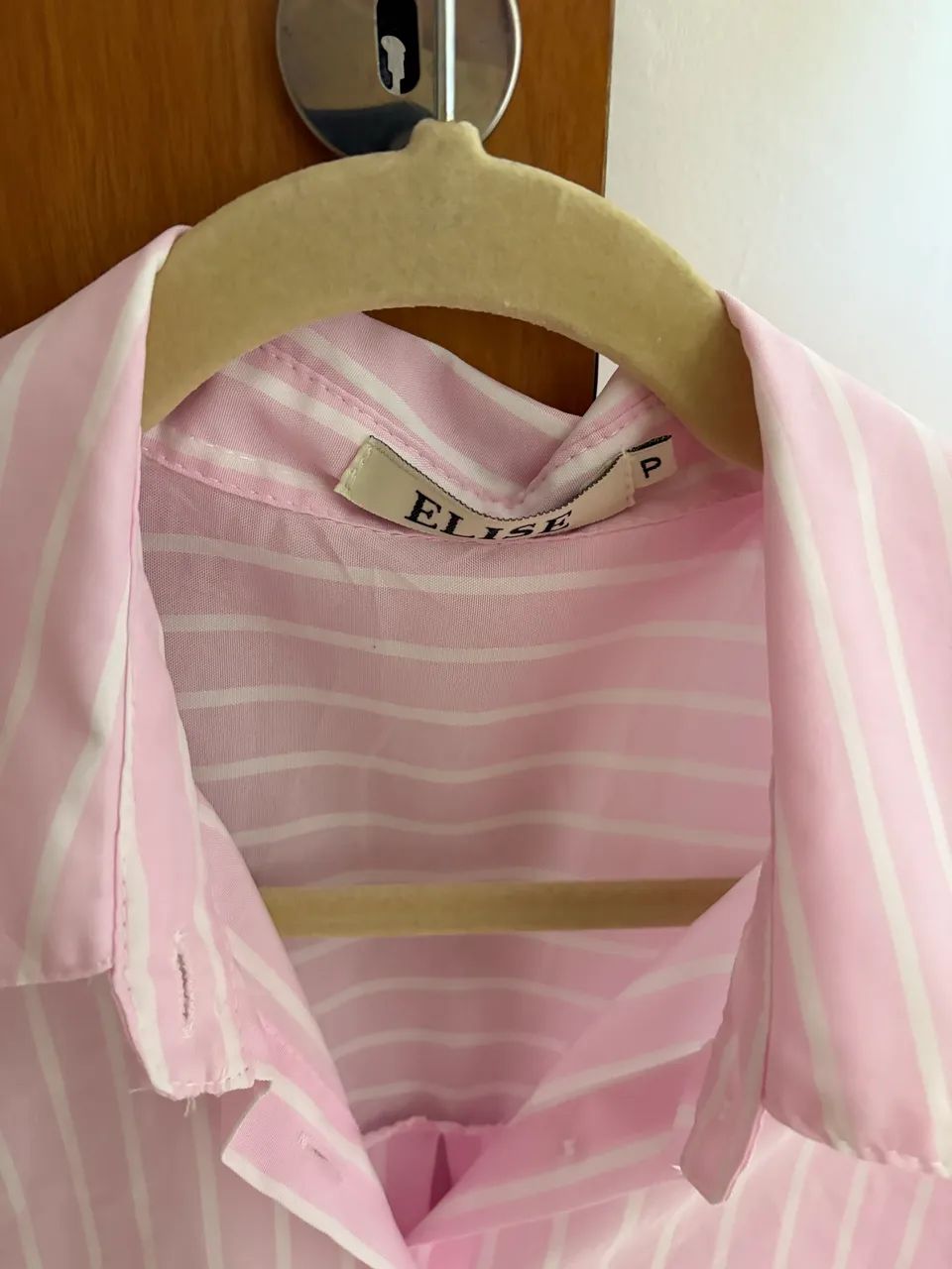 Blusa social listrada  - Foto 2
