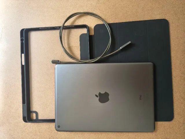 iPad 7ª impecável + caneta e acessórios - Foto 3
