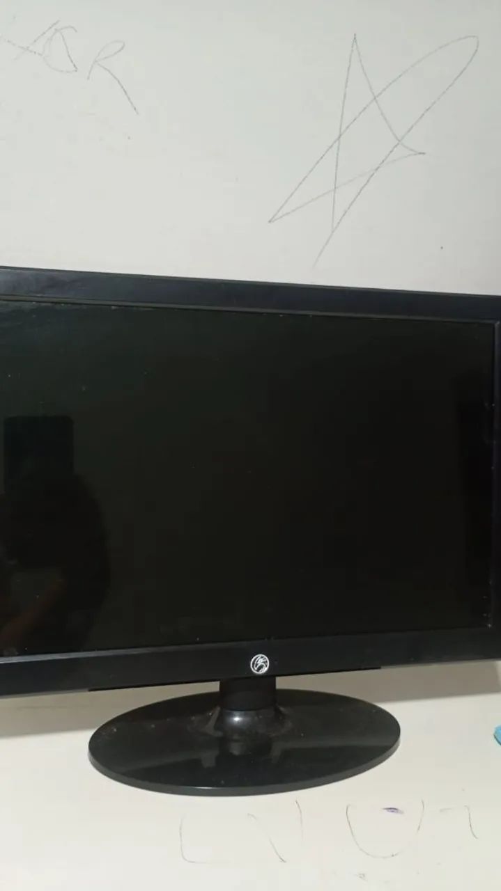 Vendo monitor 15 polegadas 60 hz 