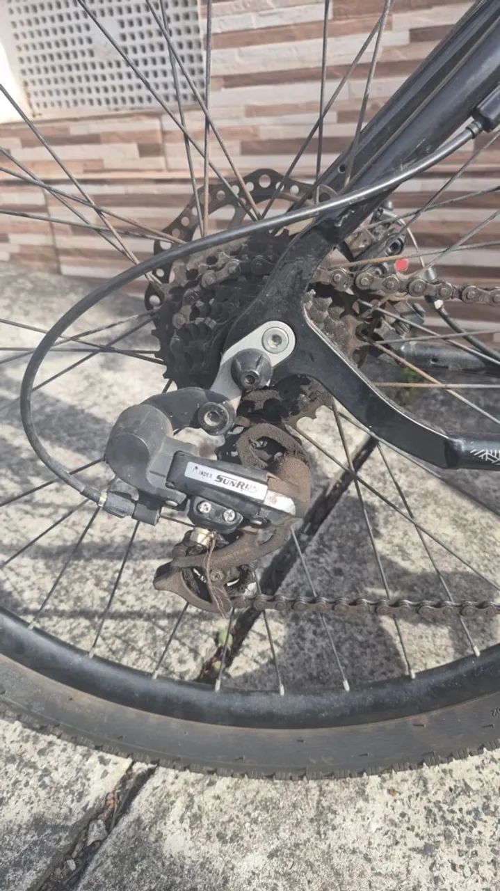 Bicicleta , aluminio , aro 29 com marcha  - Foto 4