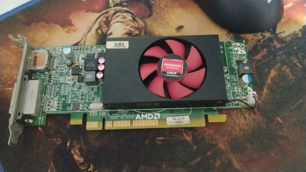 Placa de vídeo Low Profile AMD R5 240