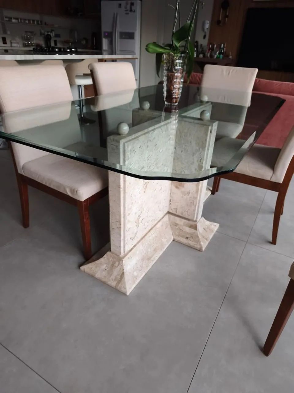 MESA DE VIDRO COM BASE DE MÁRMORE - 6 LUGARES - Foto 5