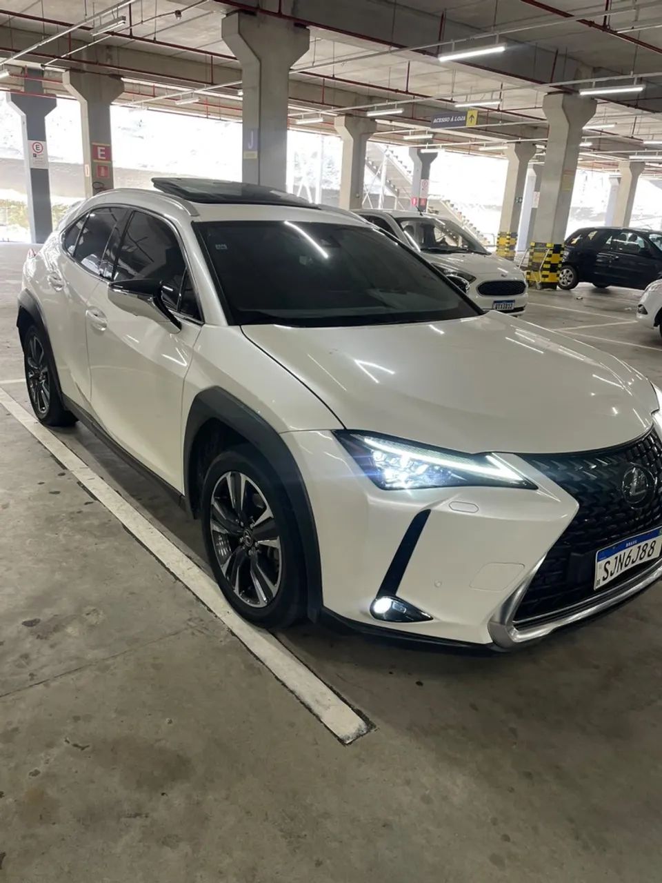 Lexus Ux-250H UX-250H LUXURY 2.0 16V AUT.(HYBRID) 2023