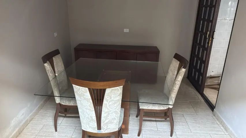 Mesa de jantar quadrada 4 lugares (Sylvia Design)