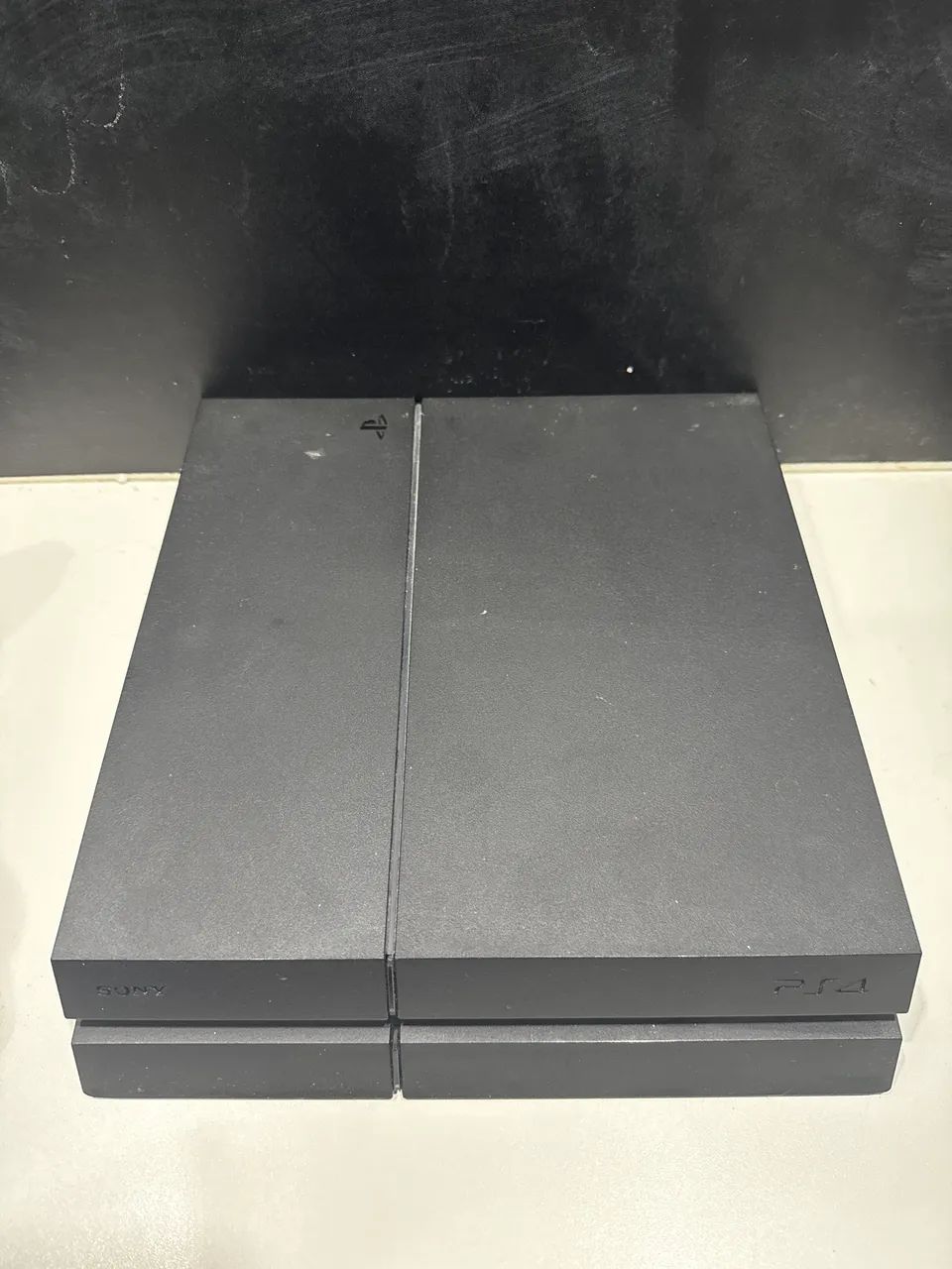 PS4 único dono + 6 jogos + controle - Foto 4